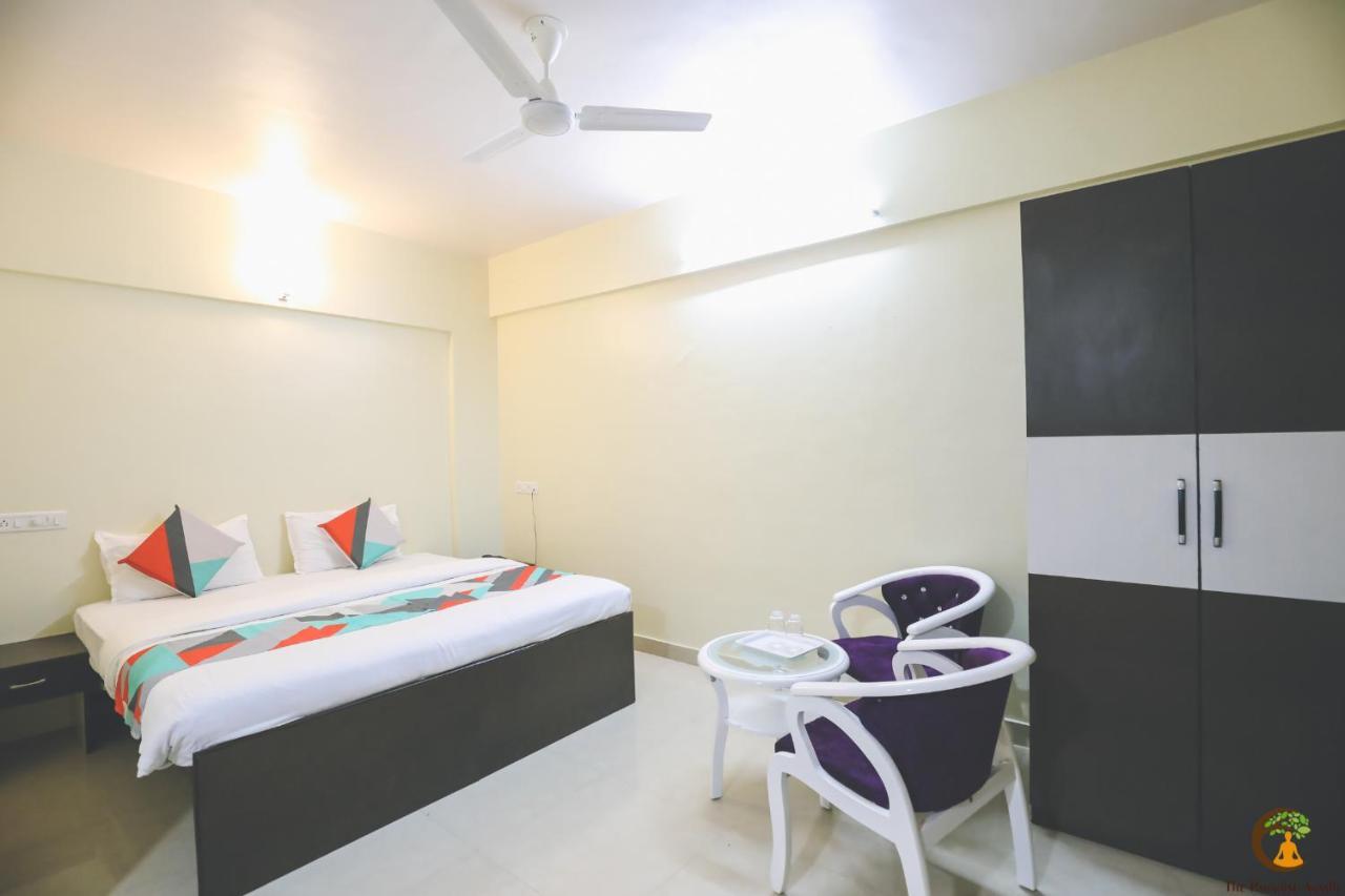 The Paradise Aundh Hotel Pune Exterior foto
